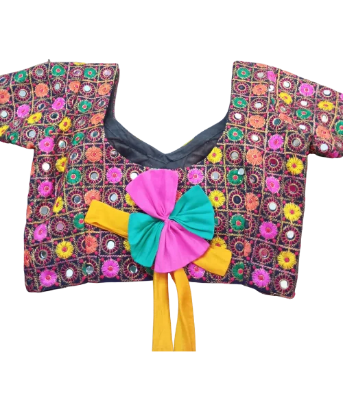Multicolur indian blouse with a bow and ribbon at the back